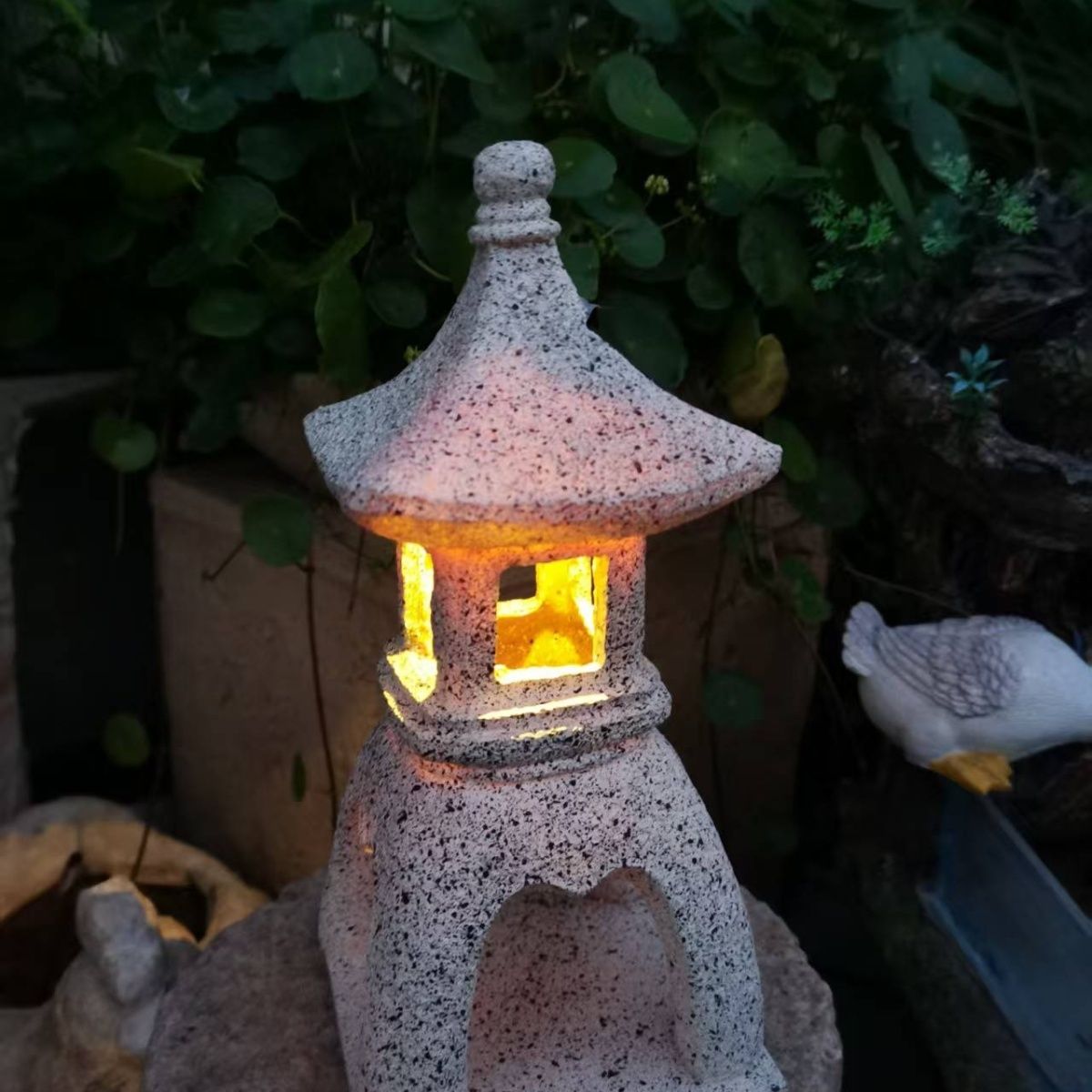 Outdoor Zen Lighting - 파고다 태양광 정원등 동양식 랜턴 야외